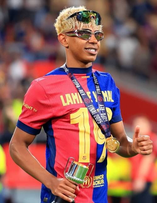 罗班-里塞：本赛季扑救成功率最高的法国门将&未来法国国门（罗班-里塞：本赛季法国门将扑救成功率第一，未来法国队国门）