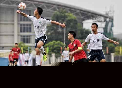 随着保罗在本赛季结束后退役，梦八仅剩下詹姆斯一人还未退役