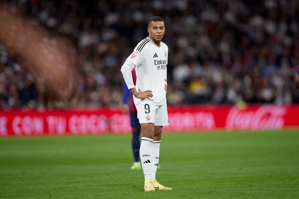 南美足联主席：为庆祝世界杯百年，2030年世界杯应扩军至64队（南美足联主席建议2030年世界杯扩至64队，以纪念百年赛事）