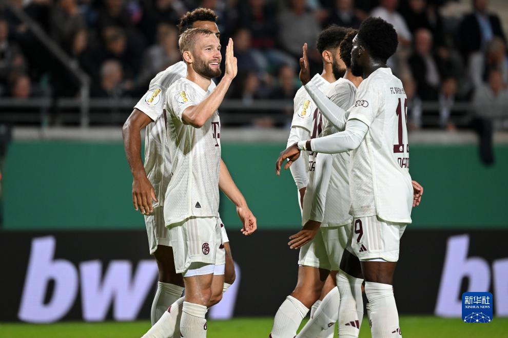 懂球帝2025年10月MVP候选出炉：凯哈姆入围，加布、门德斯在列