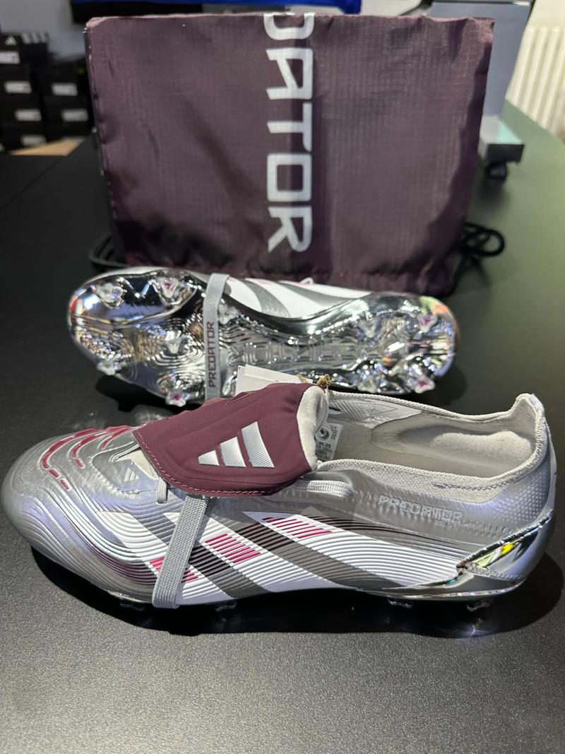 米体：吉梅内斯在米兰已无位置或离队，西汉姆和桑德兰有意（米体：吉梅内斯在米兰前景渺茫或将离队，西汉姆与桑德兰有意引进）