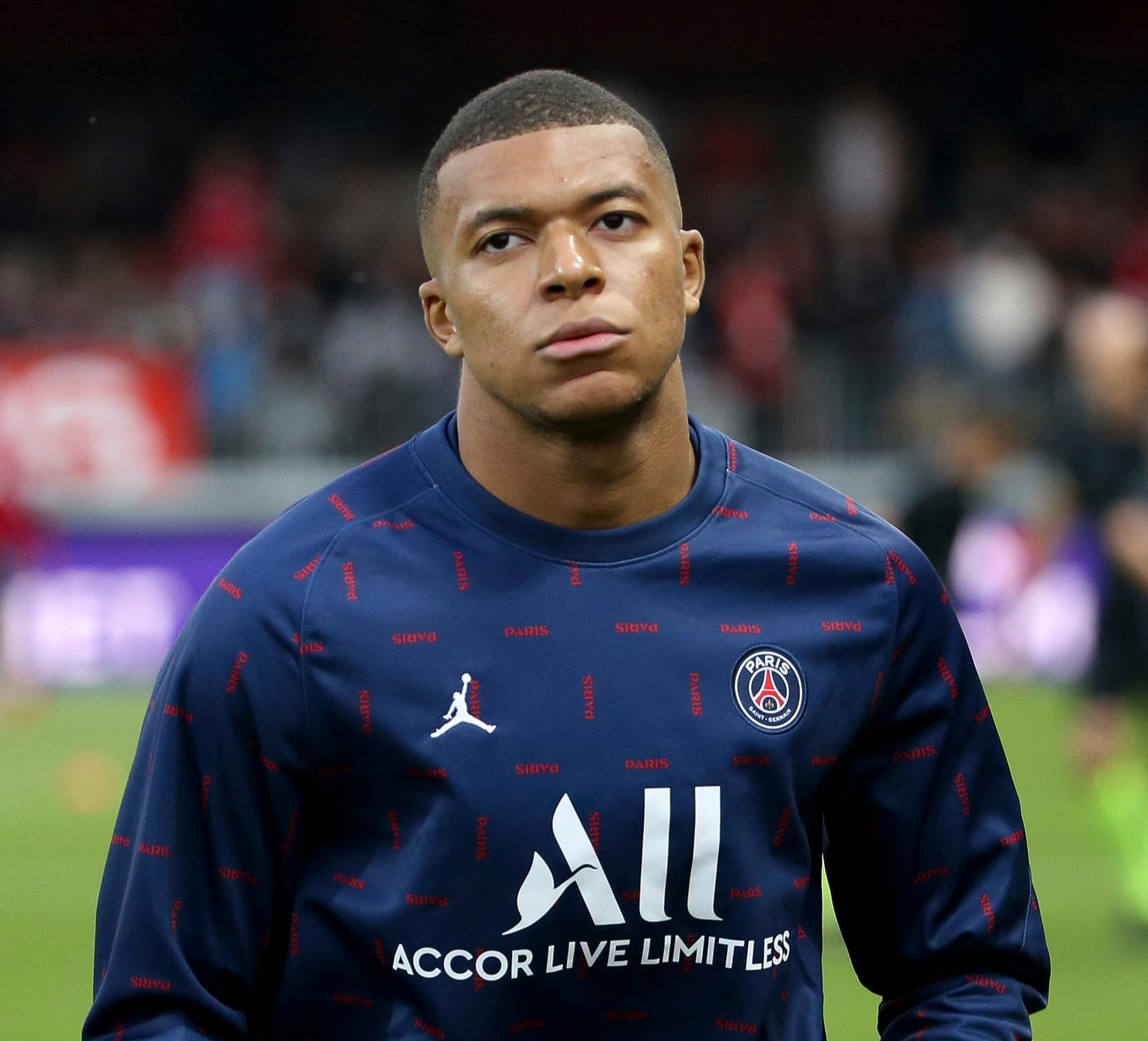 再出发！国安能否携足协杯冠军气势，将死磕精神进行到底？（再启航！国安能否以足协杯冠军之势，将死磕精神贯彻到底？）