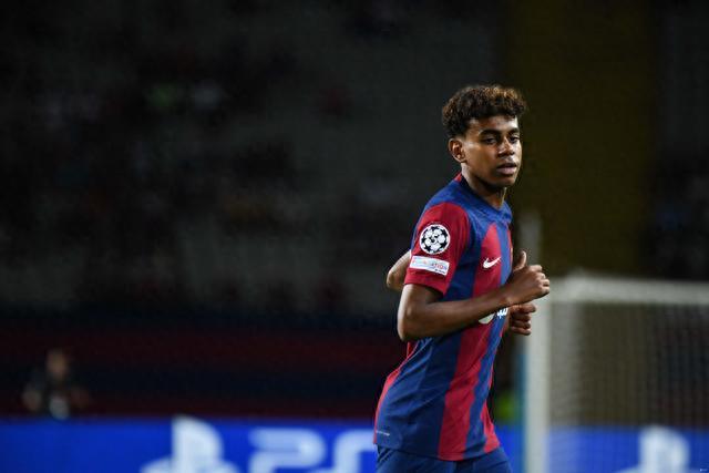 门德斯：不知道为啥有这么多关于亚马尔的噪音，我们都年轻过（门德斯不解外界围绕亚马尔的杂音：我们都曾年轻过）