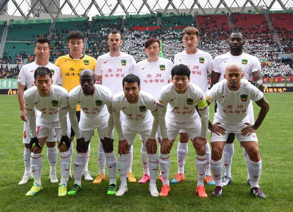 世体：水晶宫愿放乌切回归赫塔费，但西甲规则不允许二次注册（世体：水晶宫愿放行乌切回归赫塔费，西甲规定禁止再次注册）