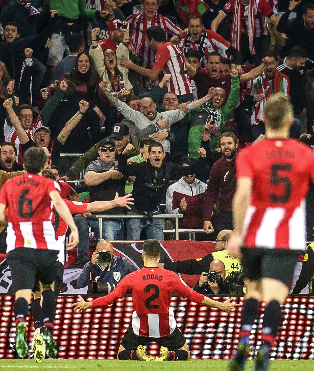 12场比赛0球1助，久保建英：我踢得确实差，希望下轮找回状态（12战无球仅1助 久保建英直言踢得差：盼下轮找回状态）