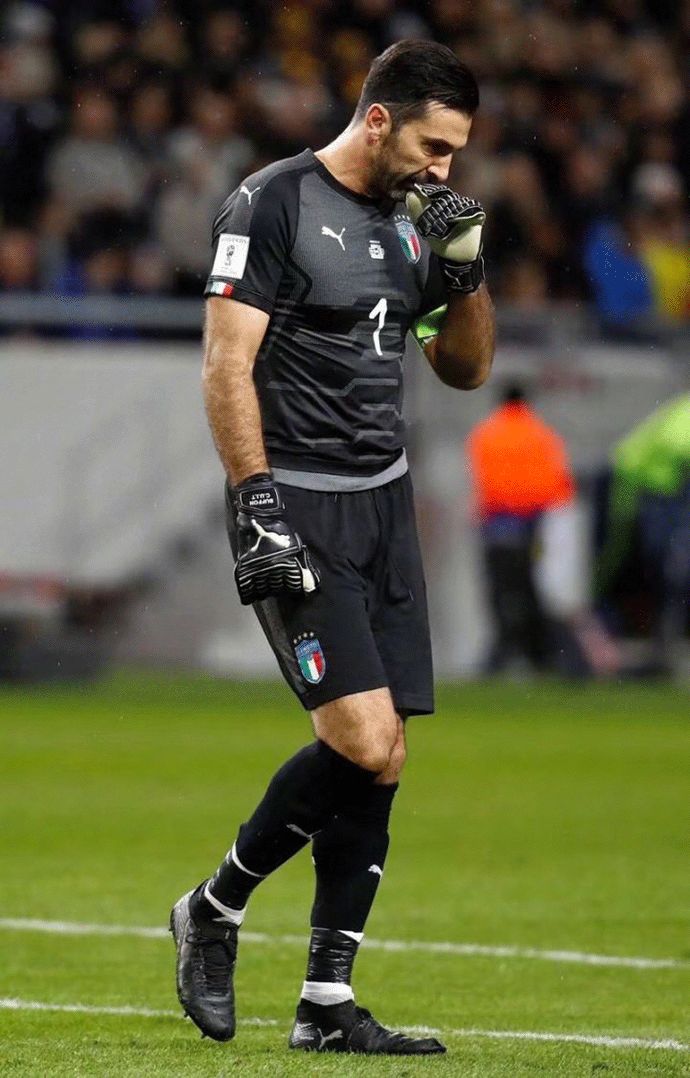 U17女足周欣怡：若几个必进球打进，就不会0-3输巴西（U17女足周欣怡：若把握住几次必进机会，就不至于0-3负巴西）