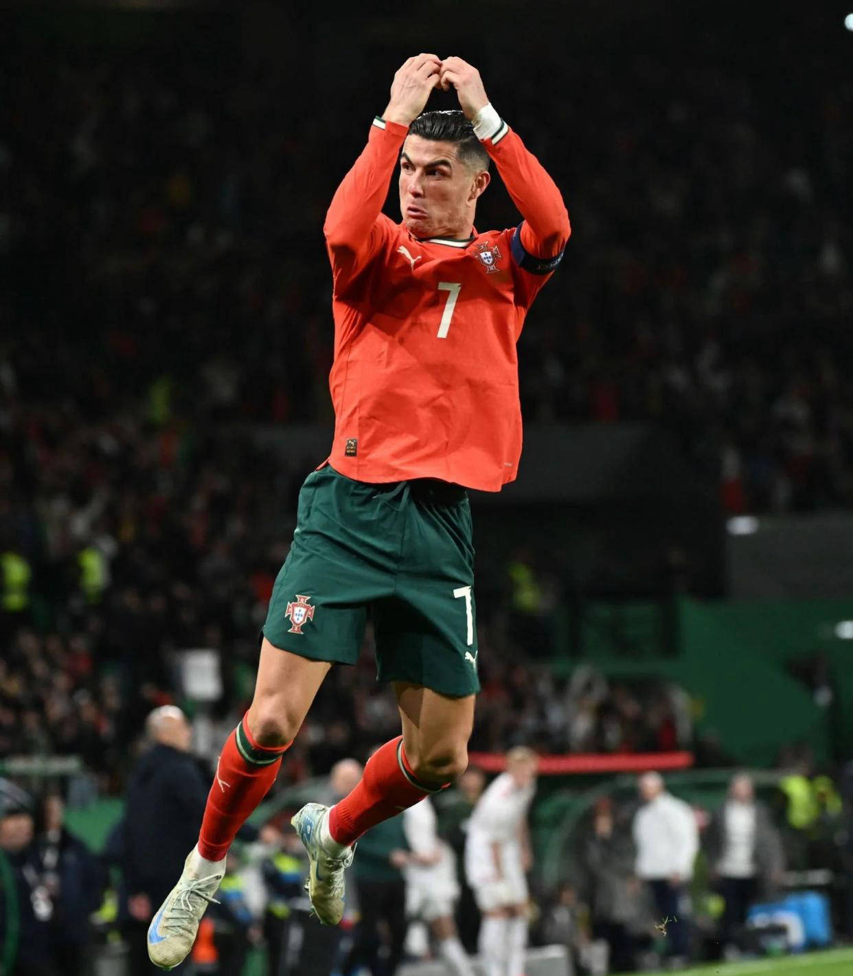 吴启鹏：希望25岁之前入选国家队，最想要去德国留洋（吴启鹏立下目标：25岁前跻身国足，留洋首选德国）