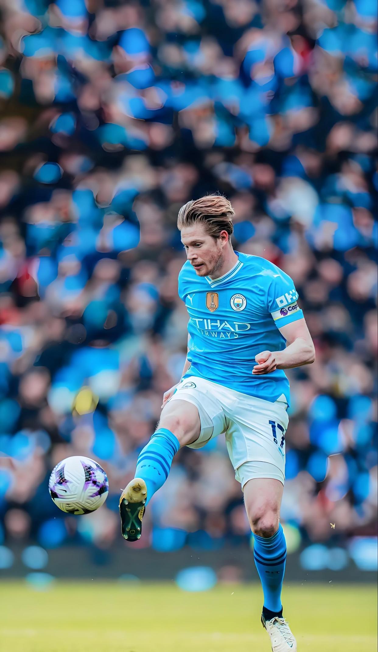 科贝：巴萨不理解西足协为何不满，亚马尔本人也认为该休息（科贝：巴萨质疑西足协的不满，亚马尔也认为应该休息）