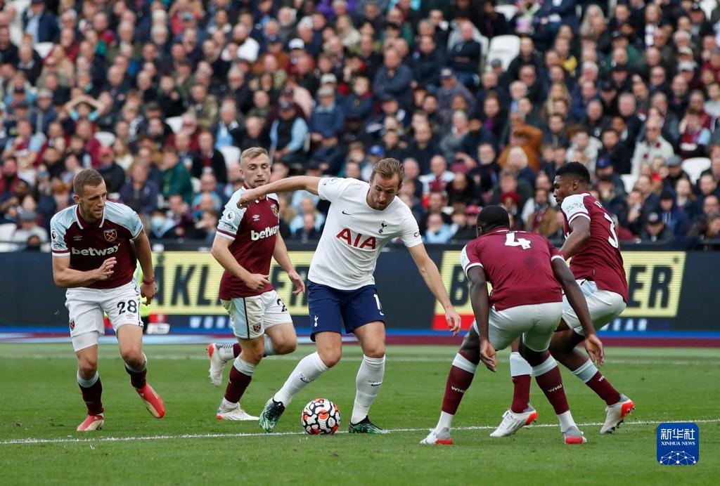 支持河南队，一河南球迷从航体骑三轮车前往足协杯决赛地苏州（为河南队助威，河南球迷骑三轮车自航体出发奔赴苏州足协杯决赛）