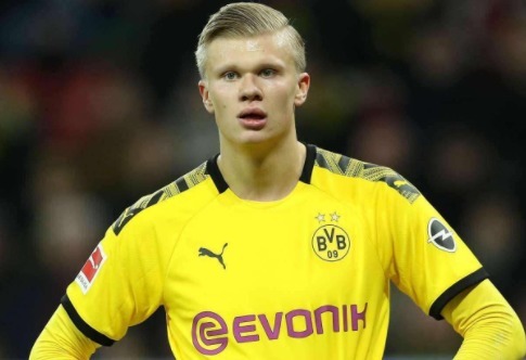 比塞克：不考虑转会问题；我必须持续出场才有机会踢世界杯（比塞克：暂不考虑转会；唯有持续出场才能冲击世界杯）