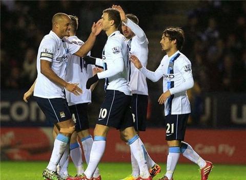 英超半场：达姆斯高、弗莱明造险，布伦特福德0-0伯恩利