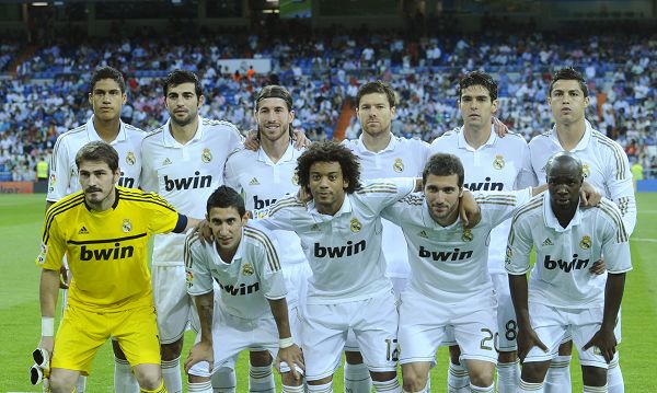 曼城瓜帅巧妙调整击败利物浦（瓜迪奥拉战术微调助曼城力克利物浦）